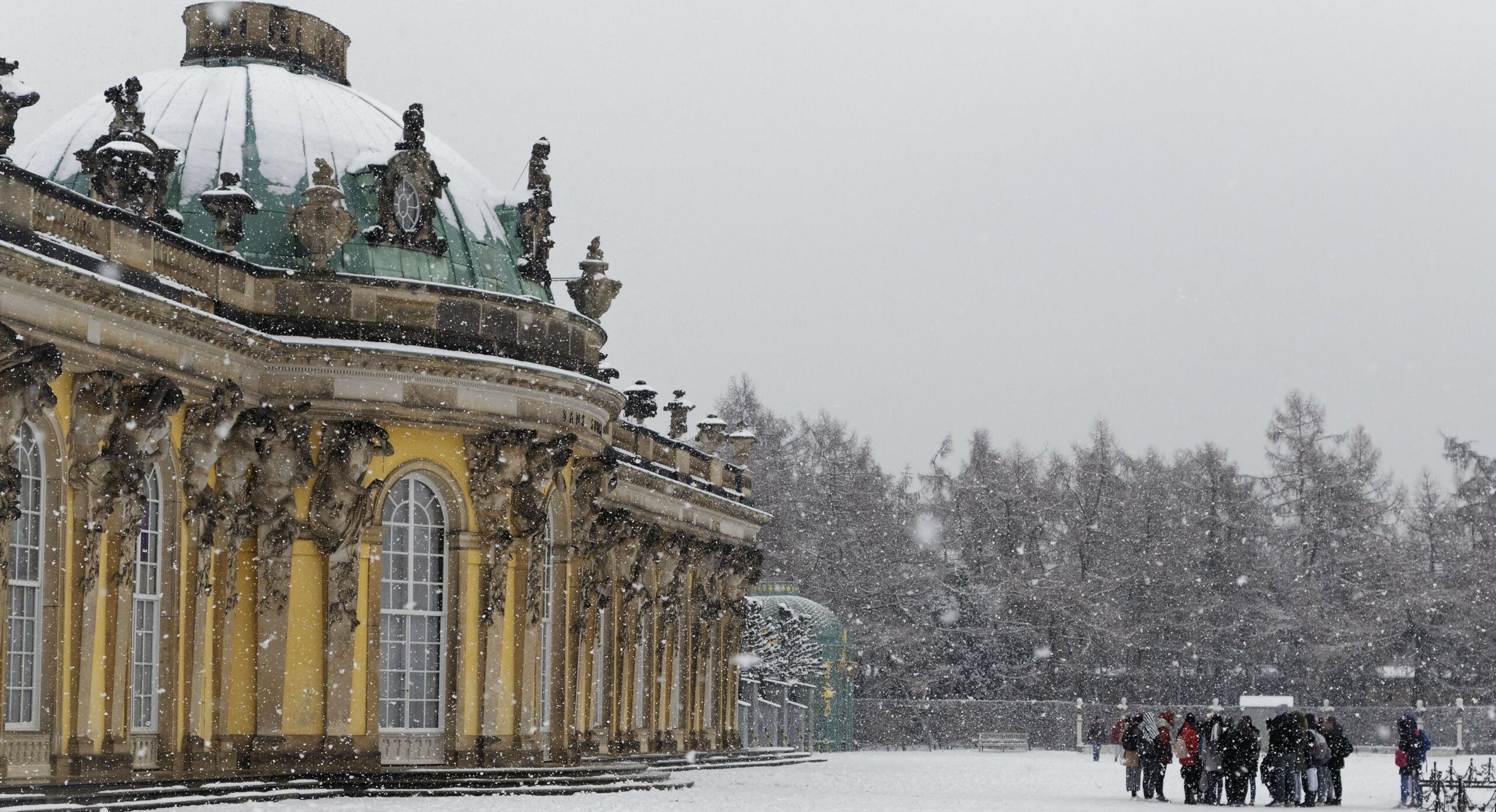Winter-Park-Sanssouci-Schnee-scaled