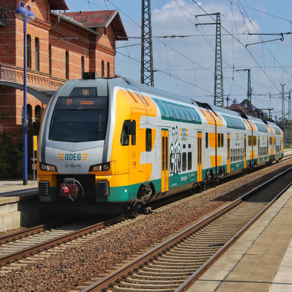 Anreise zum Kongresshotel Potsdam mit der Bahn