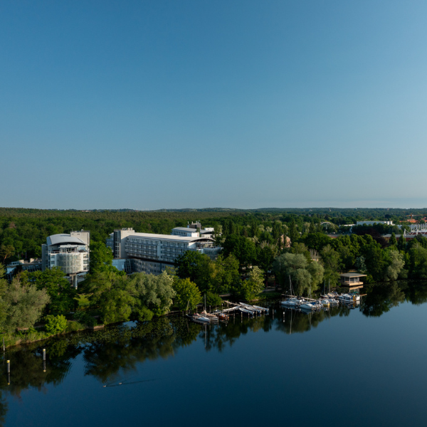 Kongresshotel Potsdam am Templiner See