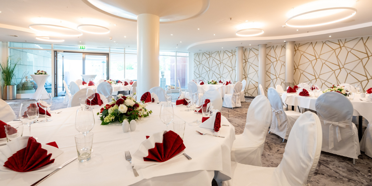 Eventlocation. Kaminzimmer. Hochzeit, Firmenfeiern im Kongresshotel Potsdam.