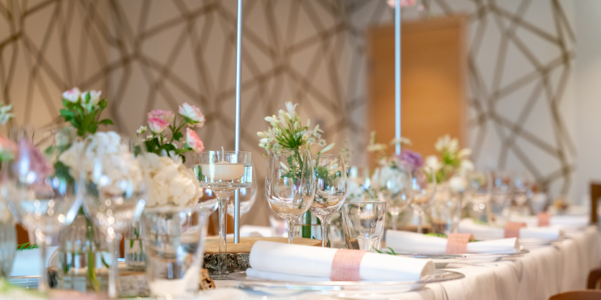 Eventlocation. Kaminzimmer. Hochzeit, Firmenfeiern im Kongresshotel Potsdam.