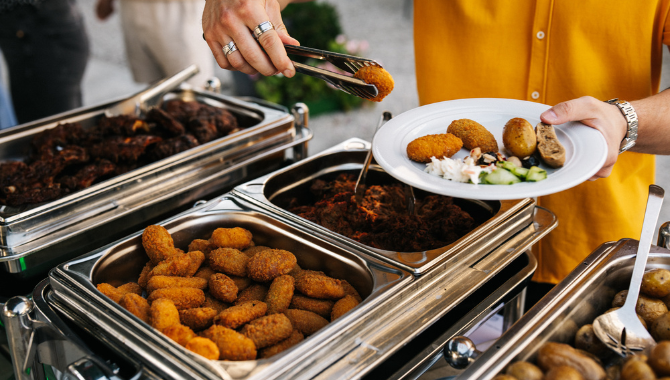 BBQ im Eventgarten des Kongresshotel Potsdam.