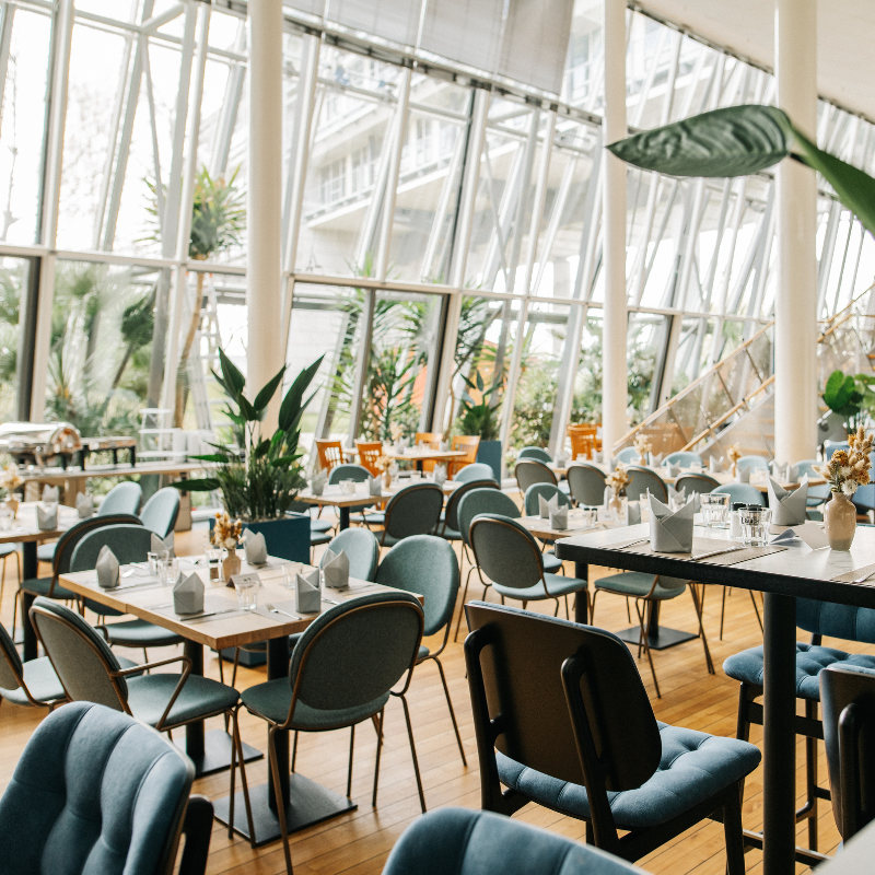 Kongresshotel-Potsdam-Restaurant Kompass Abgebildet ist unsere Eventlocation Kompass, welche ideal für verschiedene Anlässe geeignet ist.