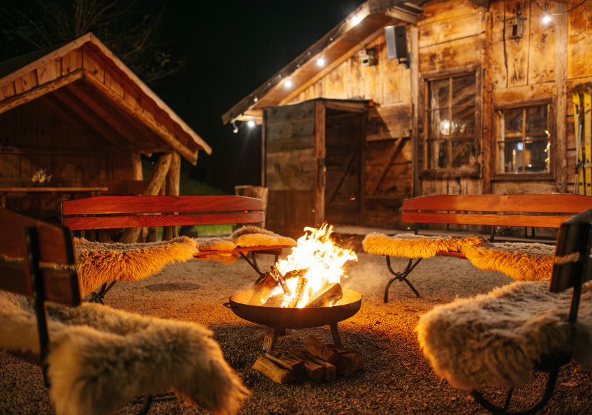 Kongresshotel-Potsdam-Gipfel-Stüberl-Lagerfeuer Ganzkörpermassage